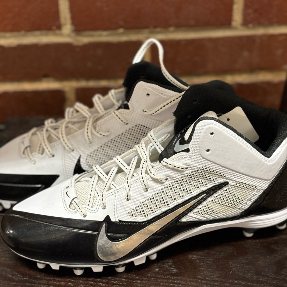 Nike Alpha Pro Football Cleats Size 11.5